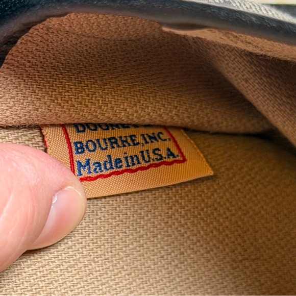 Vintage 90s Dooney & Bourke Black Signature Canvas Crossbody Bag - Picture 4 of 8